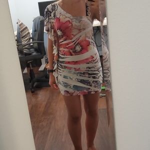 Mini dress off the shoulder